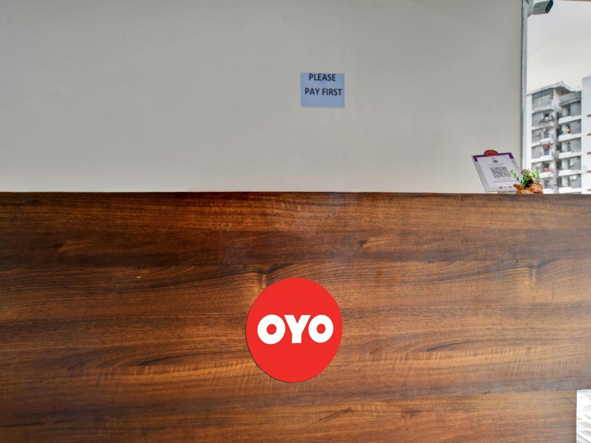 Oyo Hotel Dr Greens Indore Zewnętrze zdjęcie
